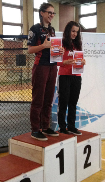 8 медала за бойците на „ММА Хасково“, 18-годишна дебютира със сребро