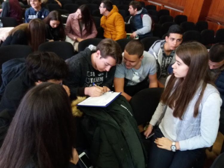 Златаровци се впуснаха в приключенската игра на ОИЦ - Пловдив