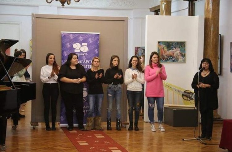 Студенти от Нов български университет представиха своя изложба в Перник