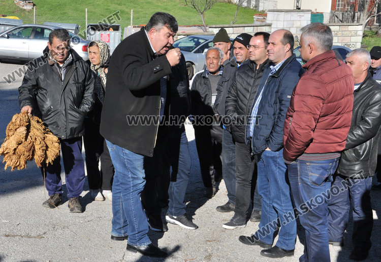 Гръцка фирма оставя 1000 тютюнопроизводители без пари