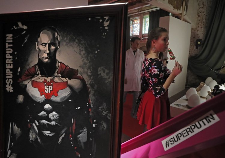 Руският президент: Супермен, Дядо Коледа... 