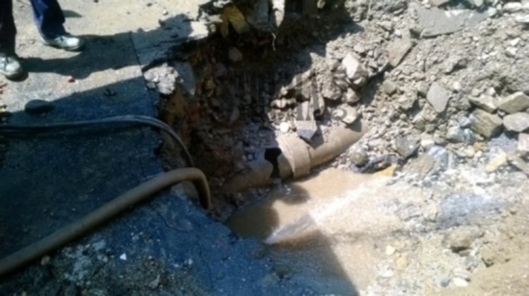 Три квартала в Хасково без вода заради авария