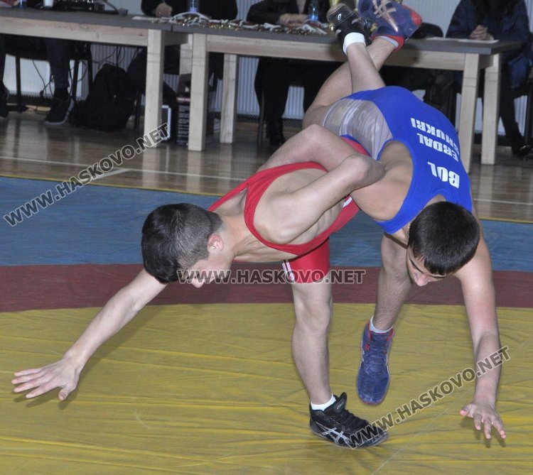 В Димитровград отличиха Станка Златева с почетен плакет 