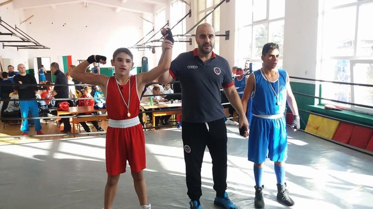 Медали за възпитаниците на БК "Спартак" от турнир в Стара Загора