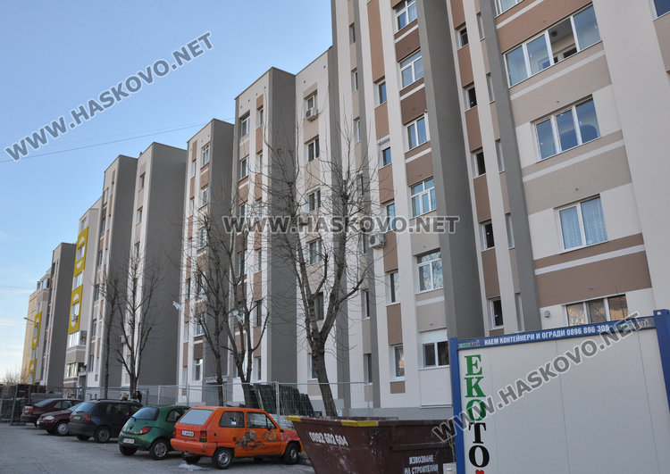 Затлачена шахта наводни блок в Бадема. ВиК: трябва да си платят