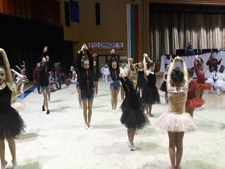 Гимнастичките на "Афродита" приключват годината с куп медали