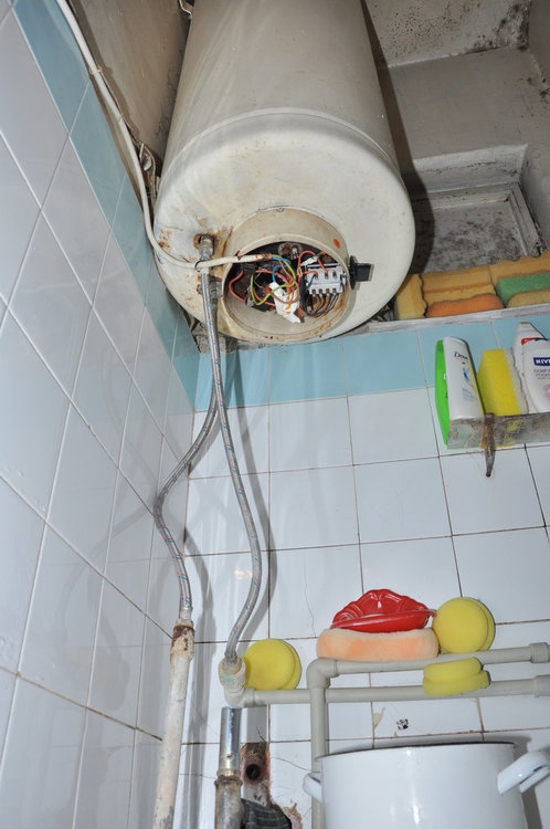 Бойлерът също е за ремонт, но поправката струва пари