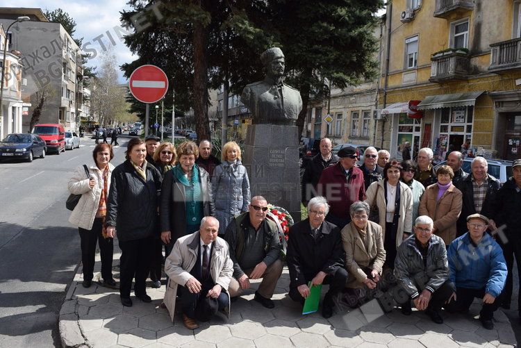 Тракийци в Кърджали честват рождените дни на своите герои