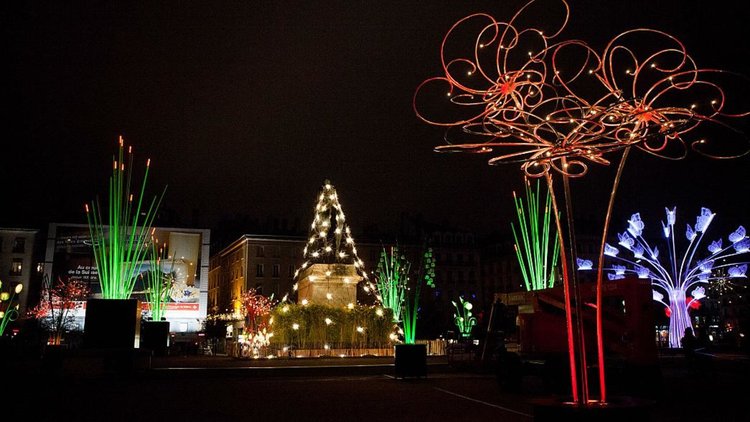 Фестивалът на светлините в Лион (видео)