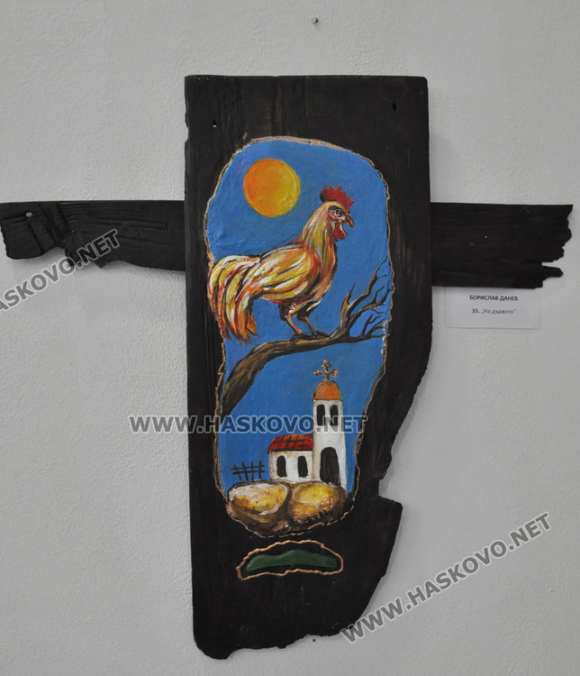 Хасковските художници подредиха 47 платна в Коледна изложба