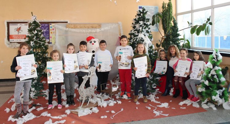 10 славейковци се класират за регионалния кръг на конкурс за рисунка