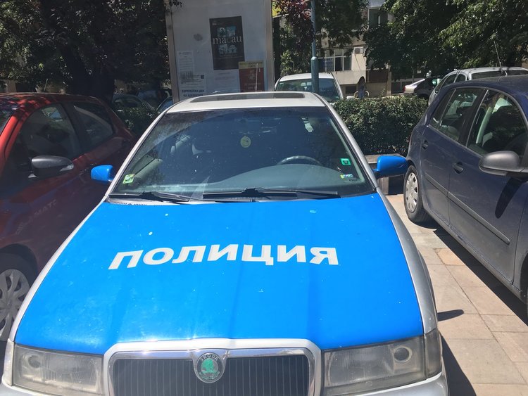 Четирима от Асеновград задържани за кражби от кафе-машини