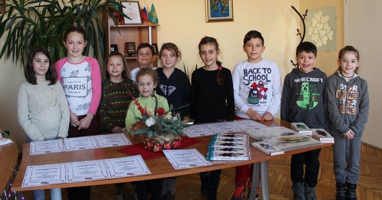 10 славейковци се класират за регионалния кръг на конкурс за рисунка