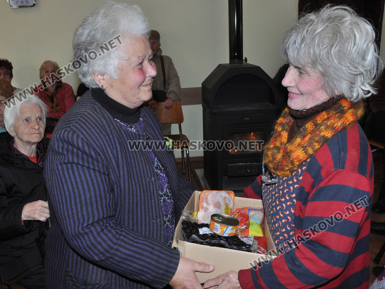 130 диабетици получиха коледни помощи