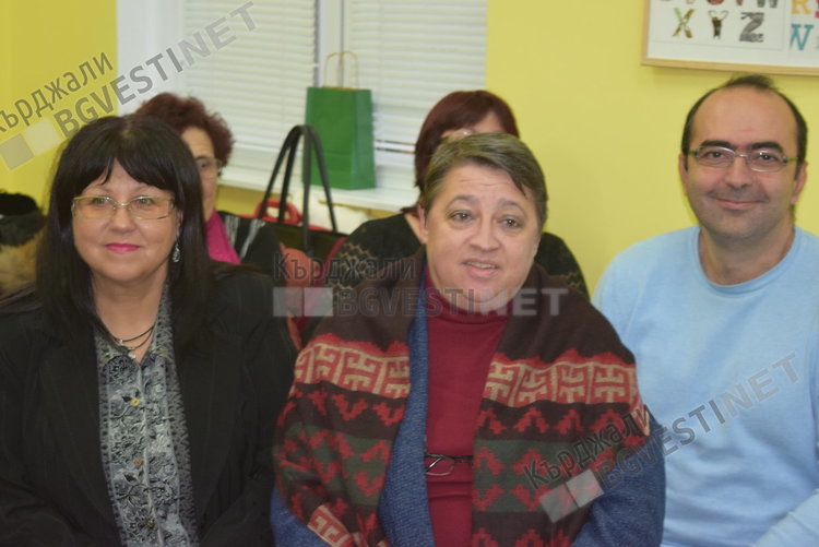 Детският езиков център към Филиала с програма за Коледа