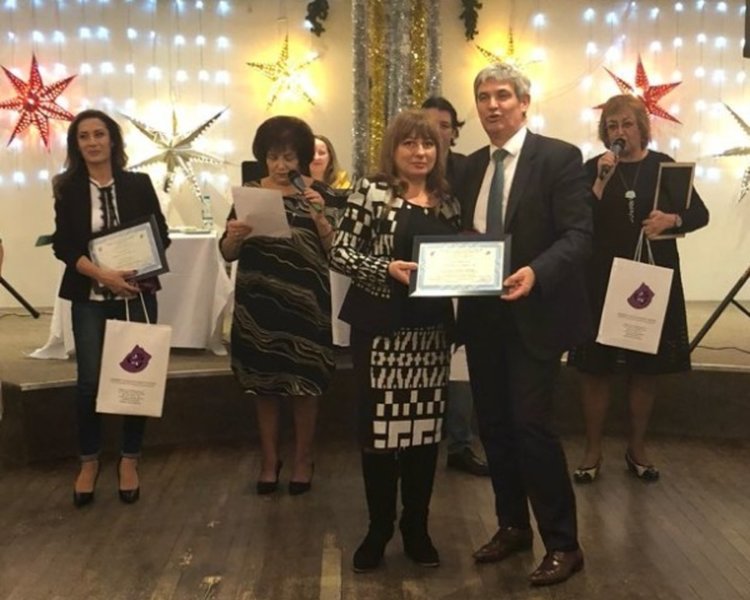 Мария Стефанова стана носител на националния приз „Журналист на годината-2017”