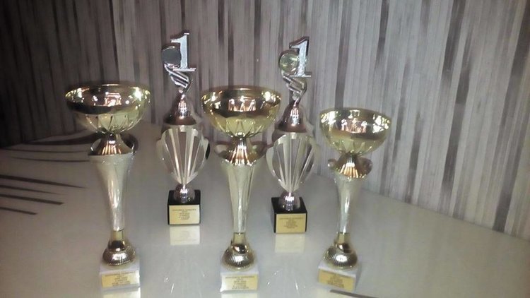 Street dust dance завършва годината с поредни отличия от състезания 