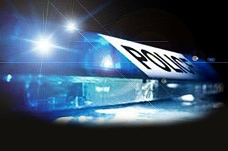 Простреляният 43-годишен данъчен е в тежко критично състояние