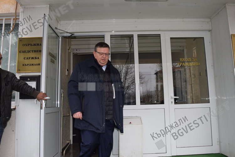 Сотир Цацаров в Кърджали: Майката на Дамла е задържана, стеснен е кръгът от заподозрени