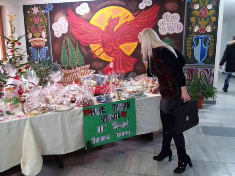 С коледен базар "Марица" набира средства за площадка по Безопасност на движението