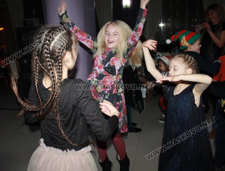 На Коледен купон "Галаксико" отчете една звездна година