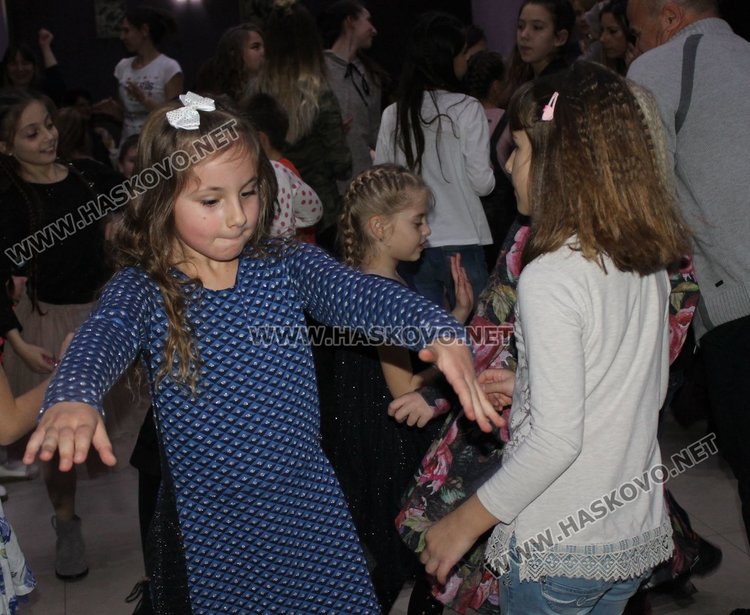 На Коледен купон "Галаксико" отчете една звездна година