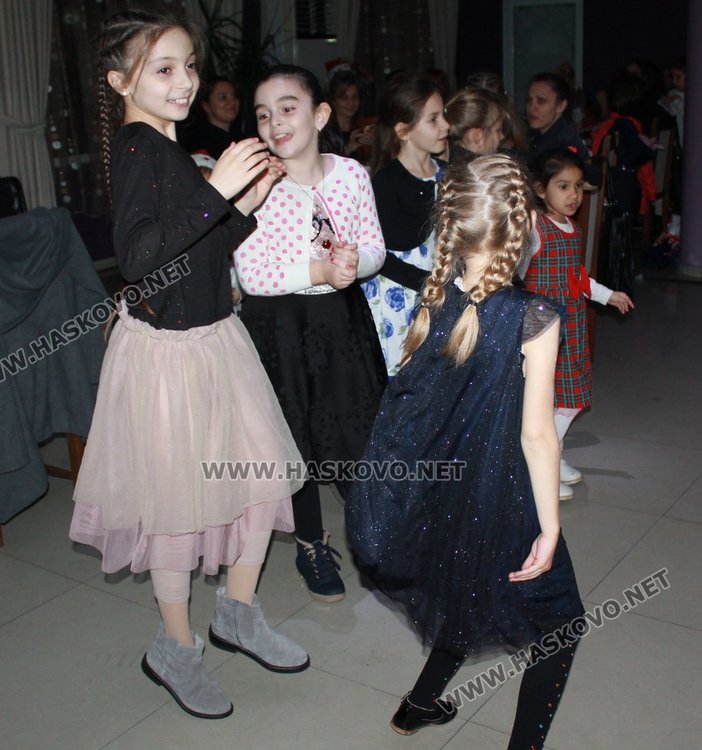 На Коледен купон "Галаксико" отчете една звездна година