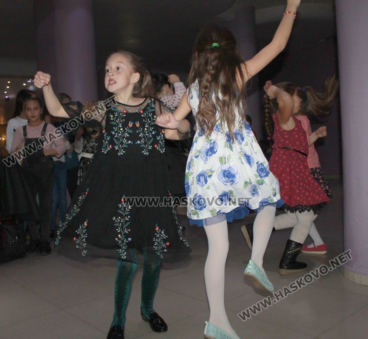 На Коледен купон "Галаксико" отчете една звездна година