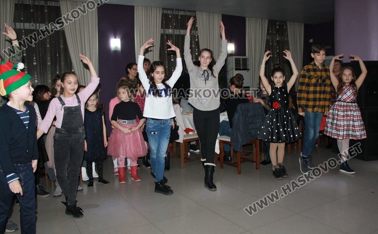 На Коледен купон "Галаксико" отчете една звездна година