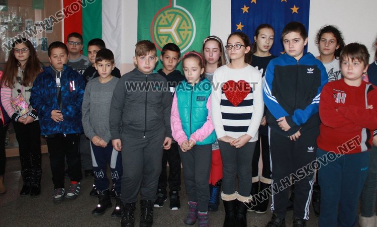 10 каравеловци с медали от националното състезание "Моята родина"