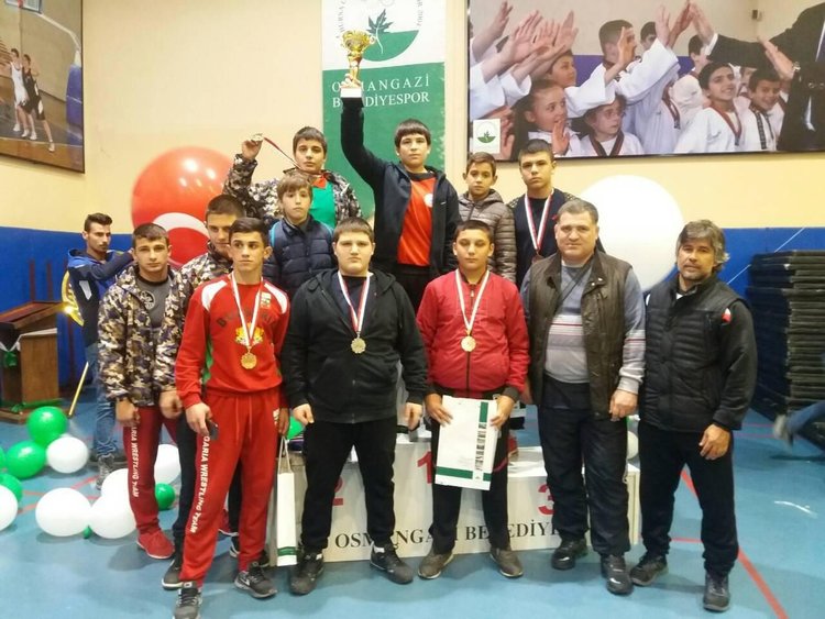 С 18 медала димитровградските борци приключват 2017 година