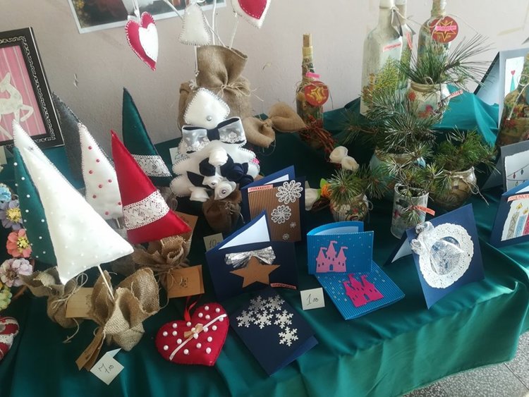 Коледното настроение завладя ПГСС