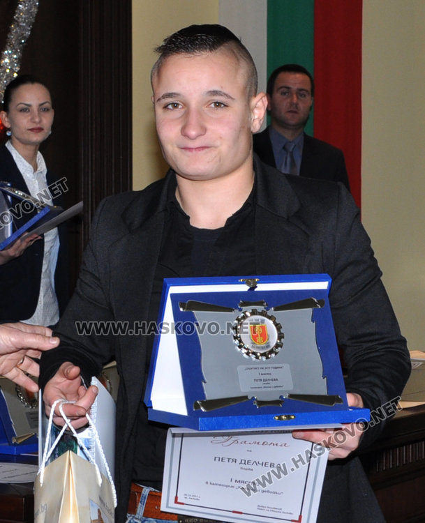 Даниел Николов спортист №1, Людмил Димитров треньор на годината