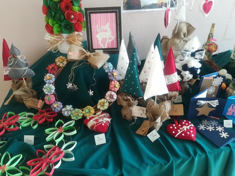 Коледното настроение завладя ПГСС