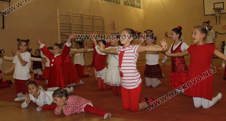 Гимнастичките на "Афродита" отчетоха успешна 2017 година