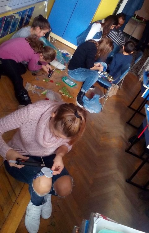 Алековци организираха Коледен базар в подкрепа на Габи и Радост