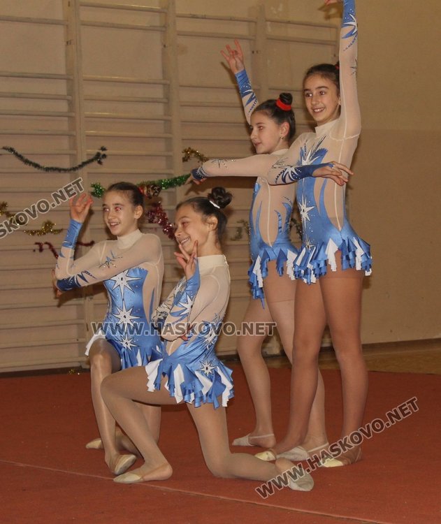 Гимнастичките на "Афродита" отчетоха успешна 2017 година