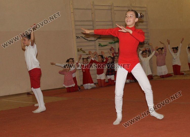 Гимнастичките на "Афродита" отчетоха успешна 2017 година