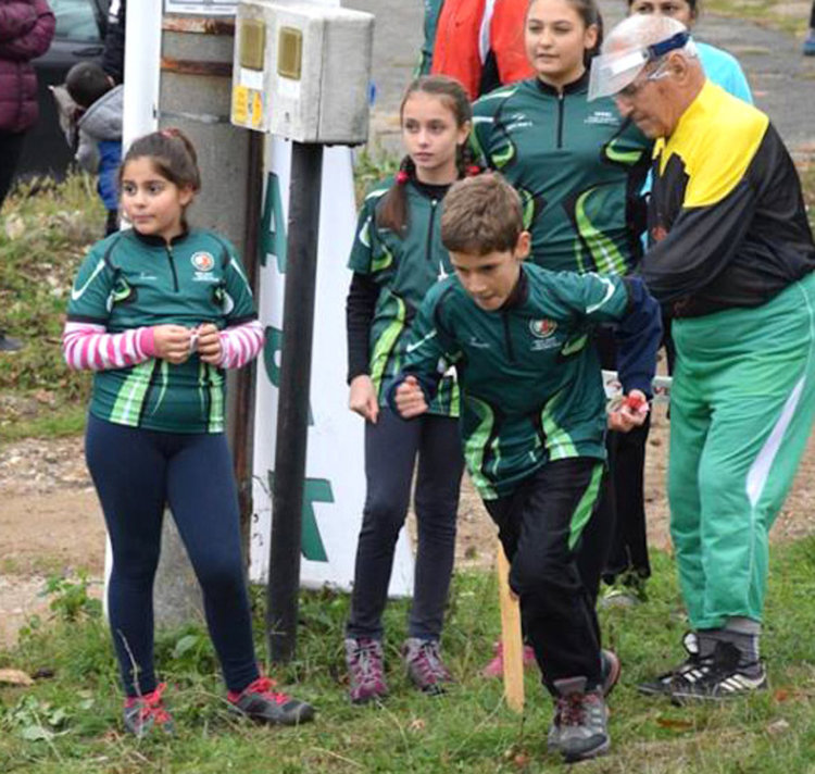 Даяна Попова най-добър състезател по ориентиране, Габриела Нанева – най-полезен