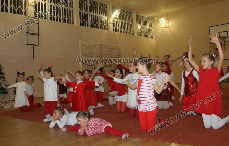 Гимнастичките на "Афродита" отчетоха успешна 2017 година