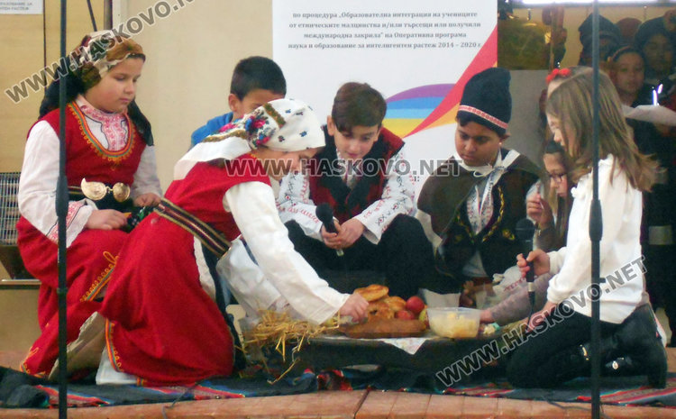 Учениците от Малево се събраха на Коледна седянка