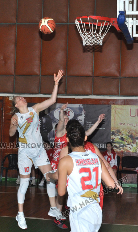 Баскетболистките на Хасково разгромиха "Асеновец"