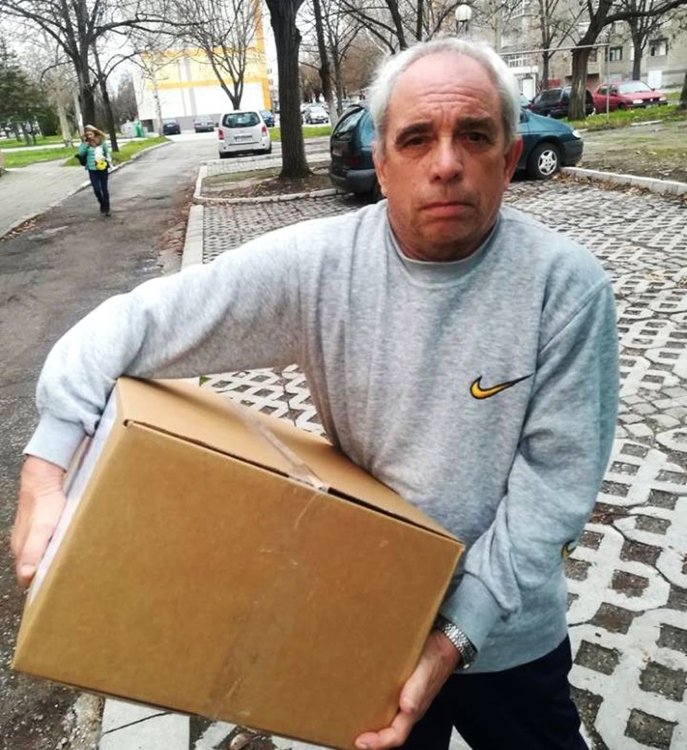 Над 100 кашона с хранителни продукти получиха нуждаещи се по Коледа 