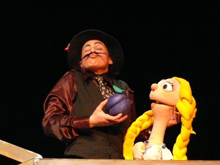 Смолянски спектакъл обикаля света, на Нова година ще бъде в Китай