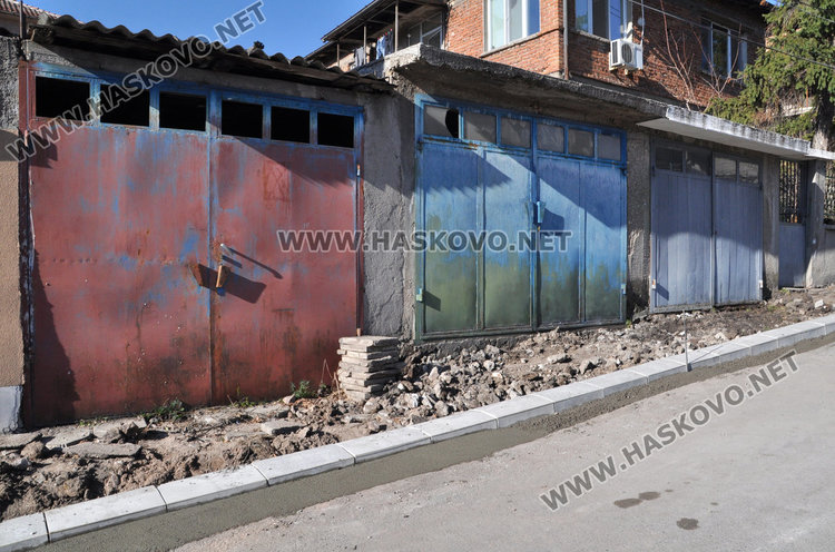 „Екопрогрес“ ремонтира над 5000 кв.м. тротоари и 15 000 квадрата улици