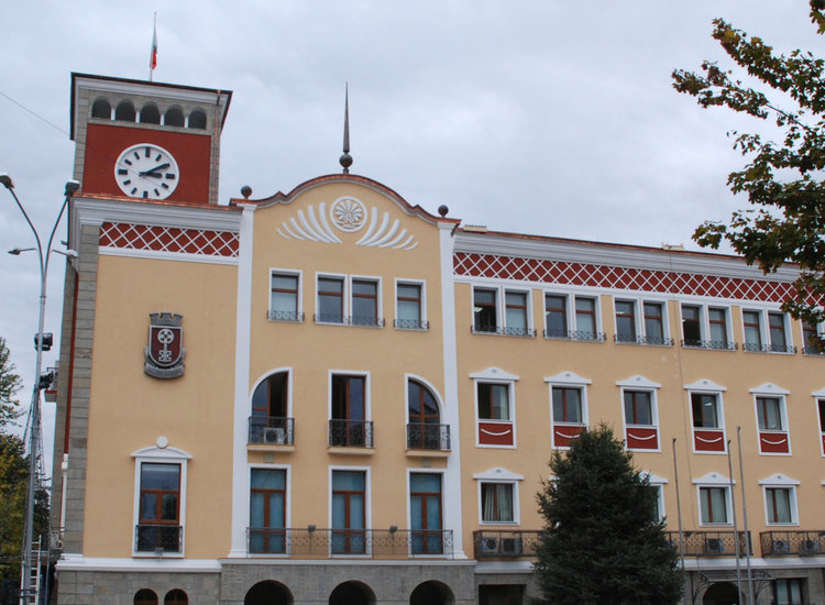 Публикуваха проекта за бюджет и отложиха обсъждането му