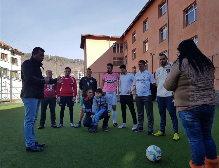 Над 650 лева събра благотворителен турнир в Неделино за деца с церебрална парализа