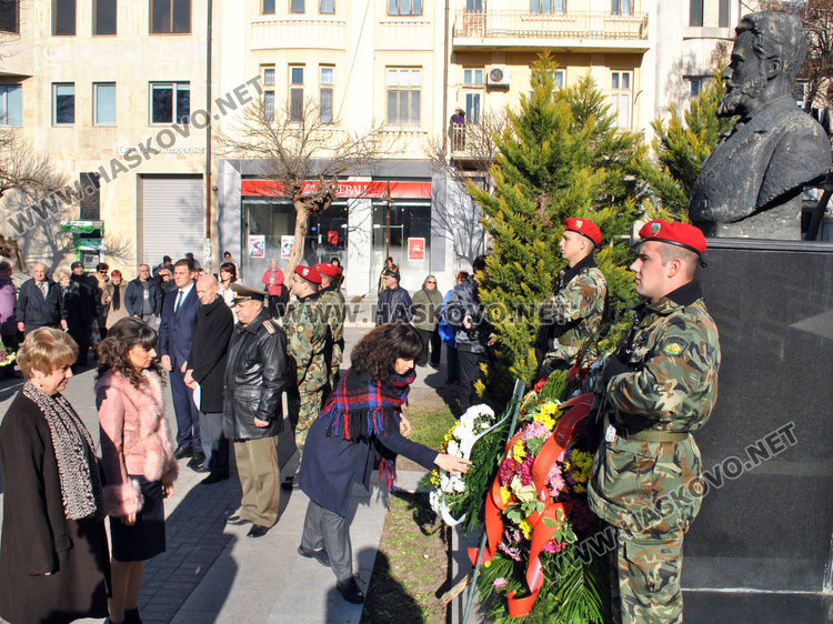 Отбелязахме 170-тата годишнина от рождението на Ботев