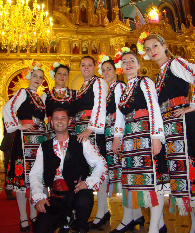 Ансамбъл „Китна Тракия“ с концерт за откриването на Желязната църква в Истанбул