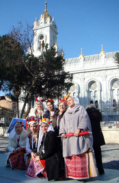 Ансамбъл „Китна Тракия“ с концерт за откриването на Желязната църква в Истанбул